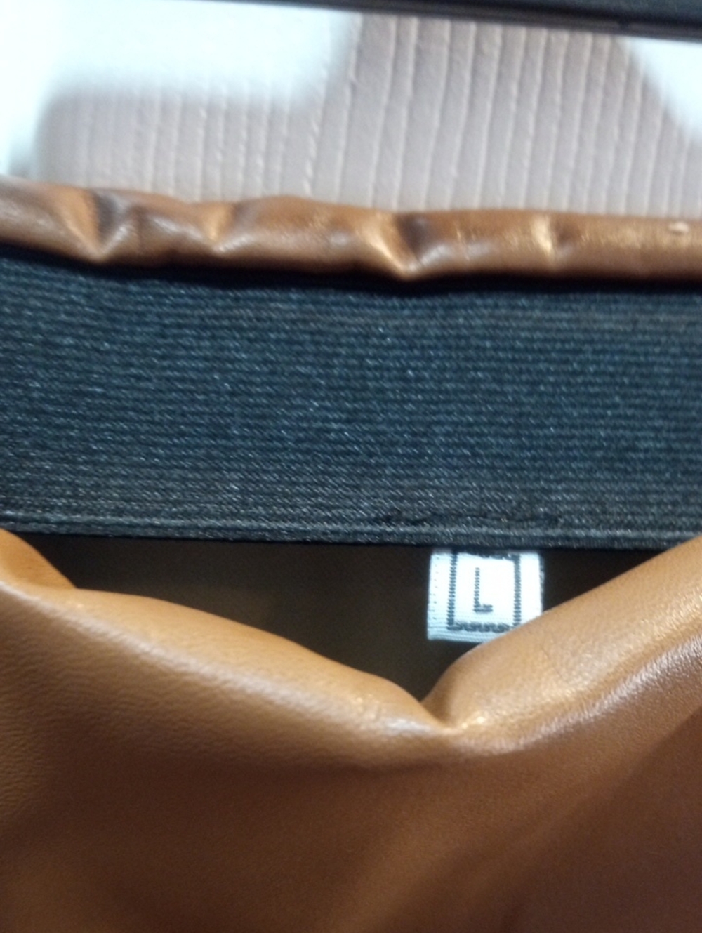 BROWN FAUX LEATHER SKIRT - Picture 4 of 6